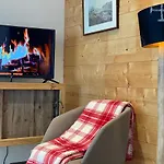 La Petite Azalee